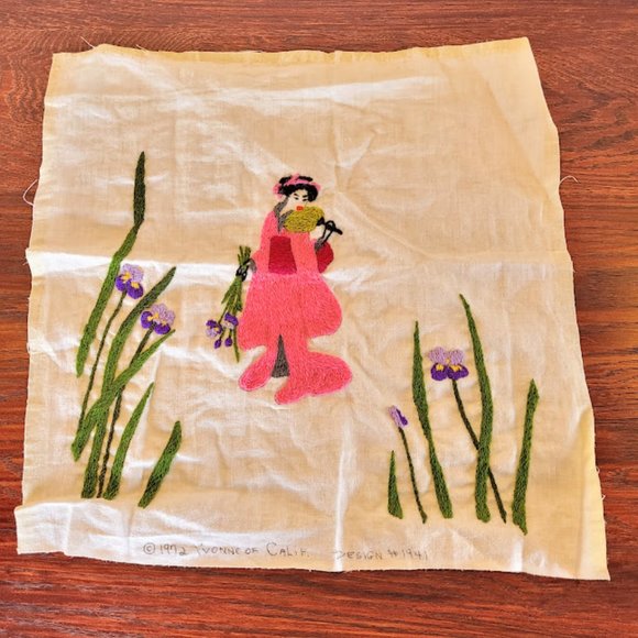 Vintage 1972 Embroidery Handmade Asian Lady Geisha Iris Slow Stitch Cottagecore - Picture 2 of 14